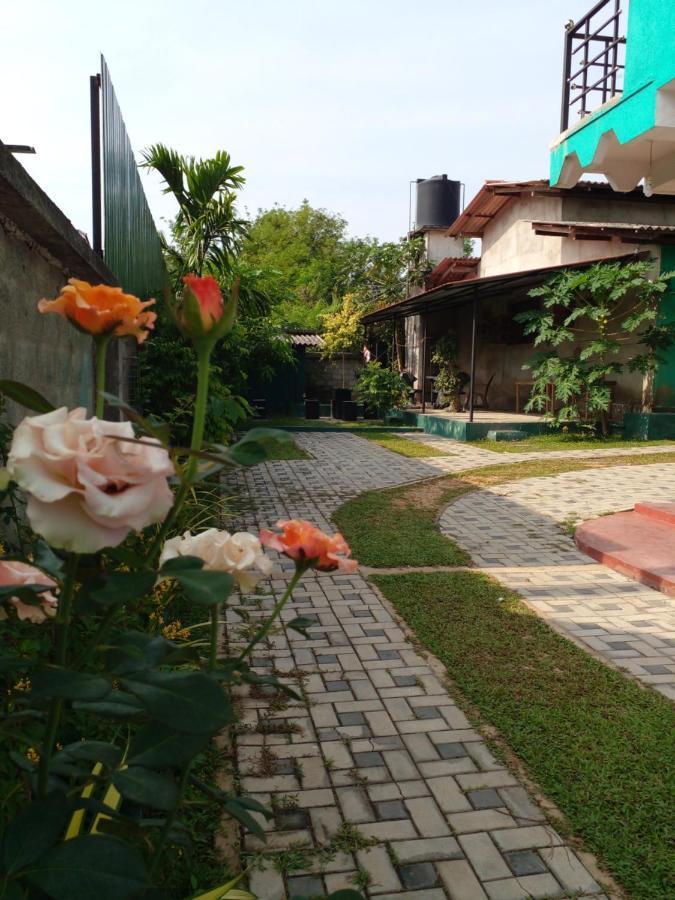 Thomasha Homestay Wellawaya Exterior foto